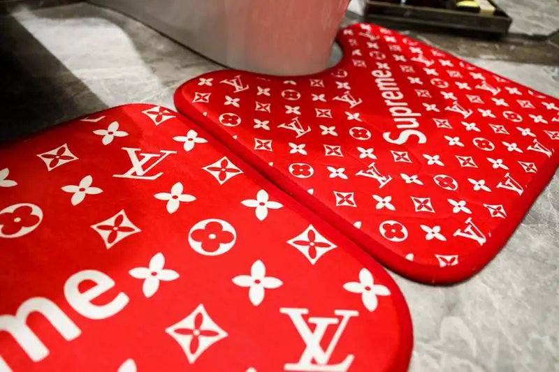 LV 3PCS 50x75cm 40x51cm 58x50cm n  (8)